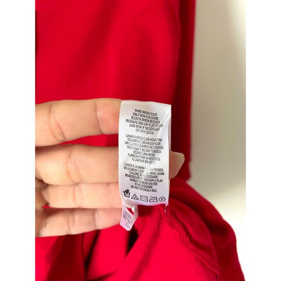 Karl Lagerfeld Paris Pearl Three Quarter Sleeve Sweater Red Size Small NEW - Picture 9 of 9